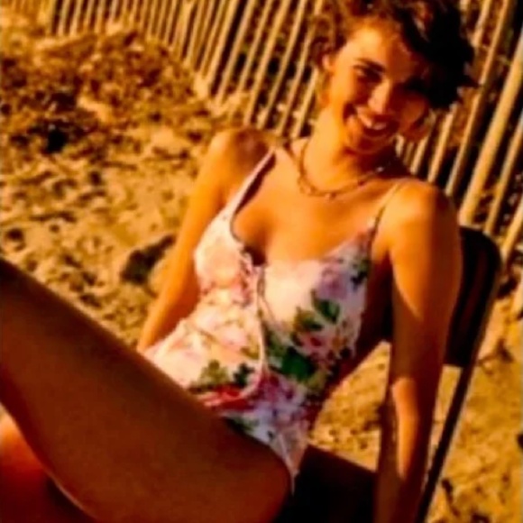 Sezane Vague D'amour Swimsuit - Sézane X Ysé Romantic Flowers - Size 36 - Picture 4 of 8